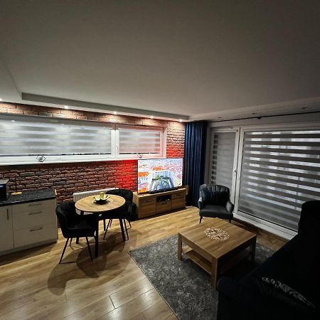 Apartament Vip-2 Reda Buitenkant foto