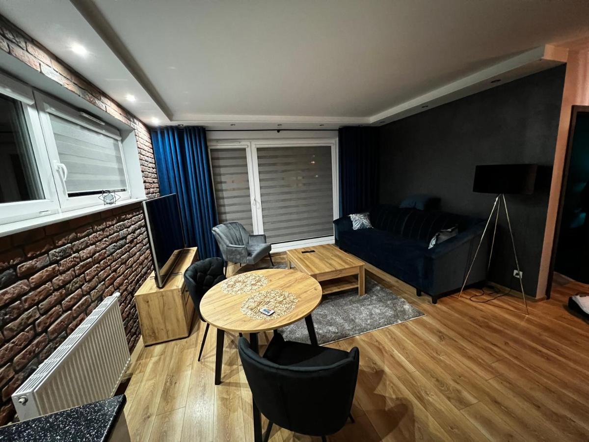 Apartament Vip-2 Reda Buitenkant foto