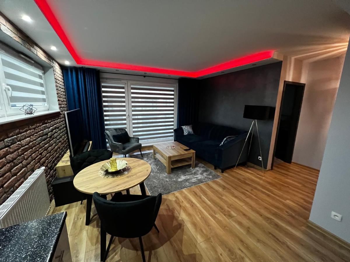 Apartament Vip-2 Reda Buitenkant foto
